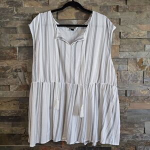 Torrid Shirt Women's Size 2X White Babydoll Sleeveless Striped Tank Top NWT
